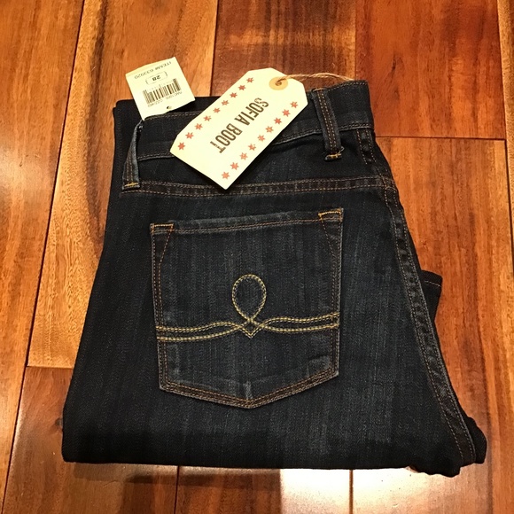 NWT Lucky Brand Sofia Boot Cut Jeans - Picture 3 of 5